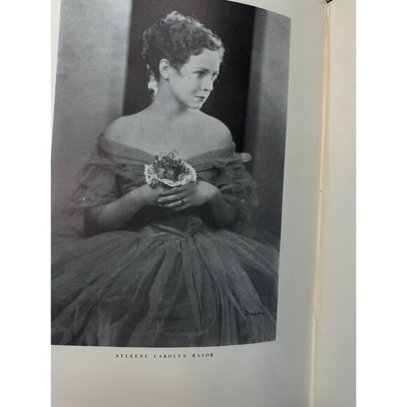 1933 The Kentuckian Vntg Yearbook Dr. G Turner Howard Jr University of Kentucky - Picture 7 of 7